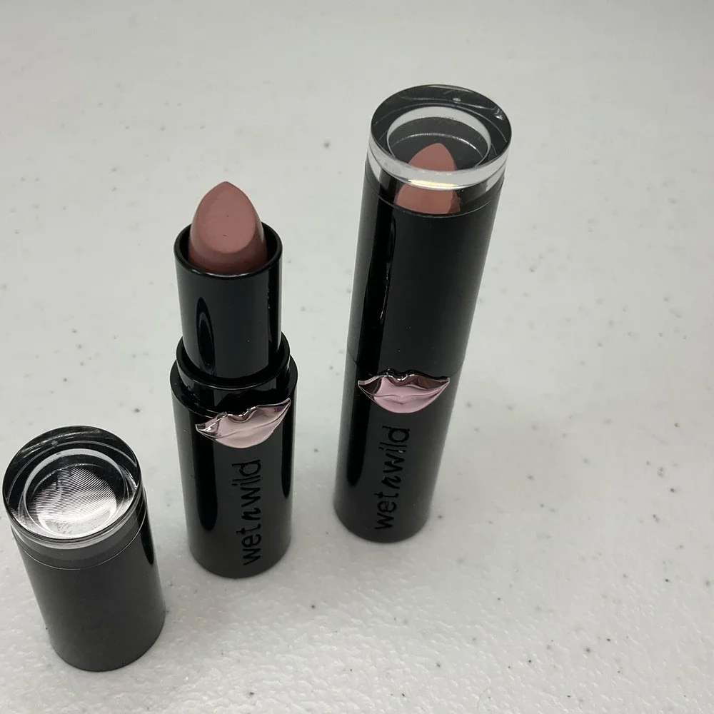 Wet n Wild MegaLast Matte Lipstick Bare It All Skin Ny Dipping 0.11 oz Lot of 2